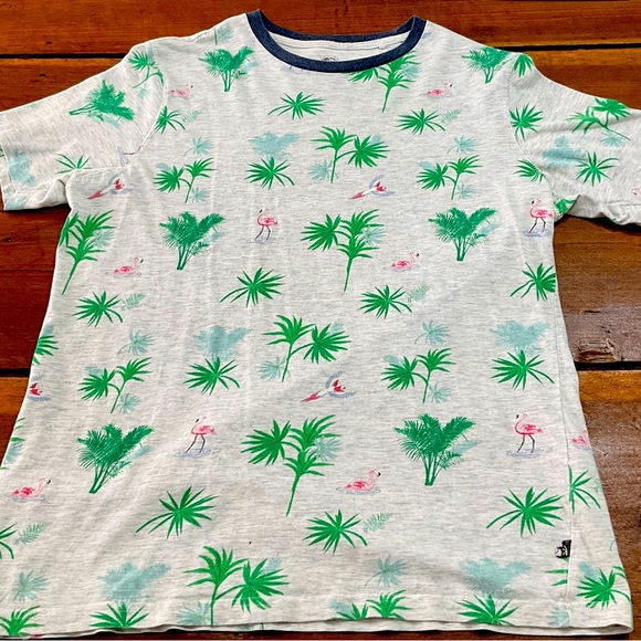 Free Planet T-Shirt - Picture 1 of 3